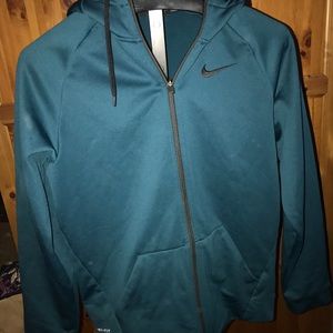 Nike sweatshirt